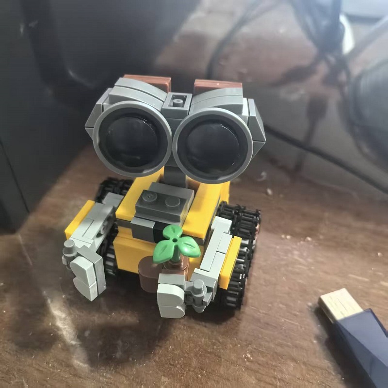 瓦力2.jpg 瓦力2.jpg